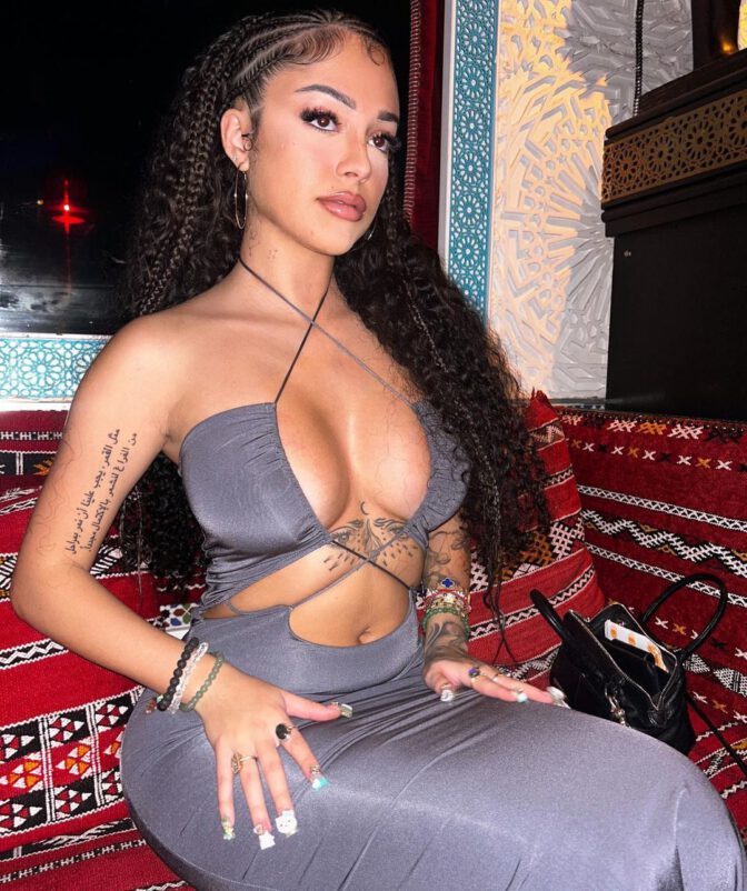 Malu Trevejo Revealing Dress Glamour