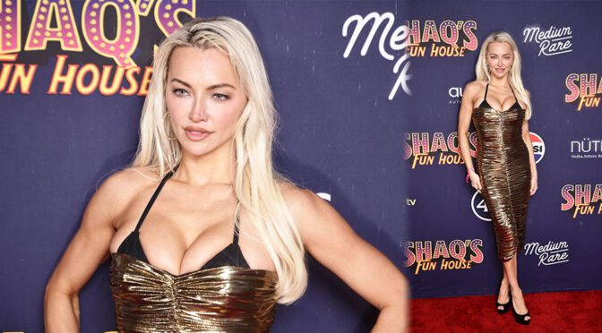 Eye-Popping Elegance: Lindsey Pelas Steals the Show with Sultry Cleavage Exposure!
