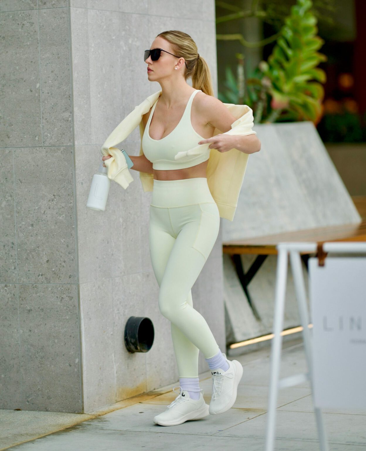 Sydney Sweeney Pilates Big Breasts Sexy Ass - Hot Celebs Home