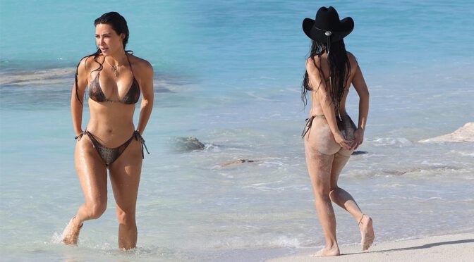 Kim Kardashian In Bikini
