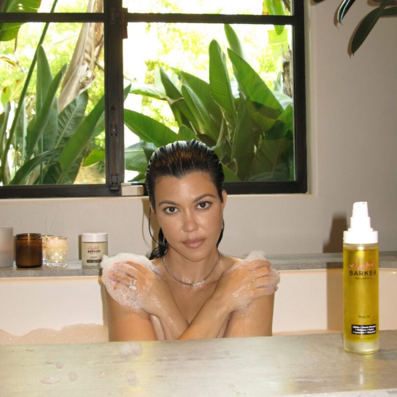 Kourtney Kardashian Sexy Topless Outtakes