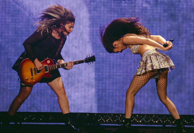 Olivia Rodrigo Antwerpen Performance Mini Skirt