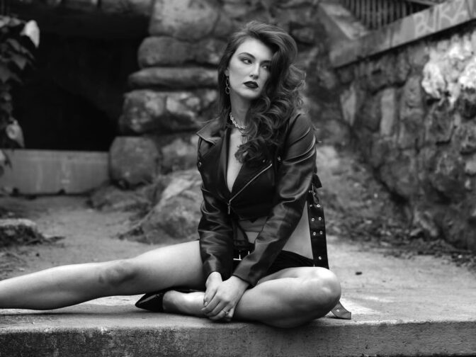 Rachel Pizzolato Sexy Leather Cleavage Legs Photoshoot