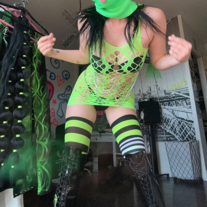 Danni Thorne Sexy