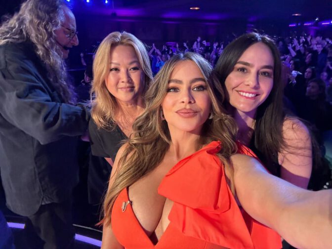 Sofia Vergara Big Boobs Cleavage Sexy Orange Dress. Ig
