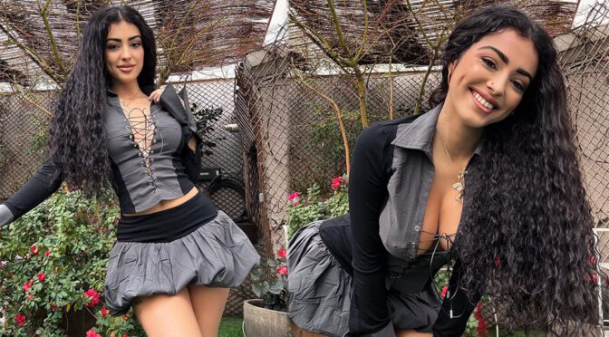 Gorgeous Malu Trevejo Shows Off Her Perfect Cleavage
