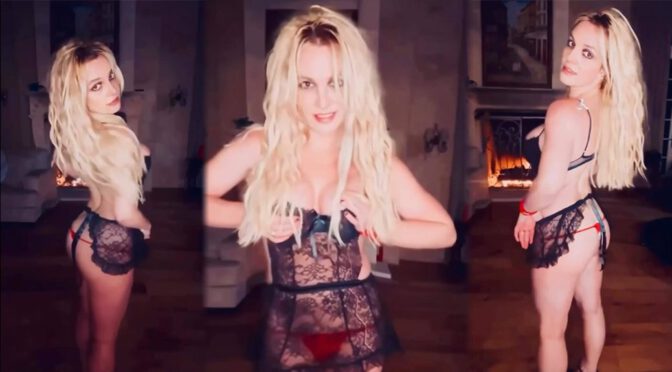 Oops, She Did It Again: Britney in Lace & That Tiny Thong!