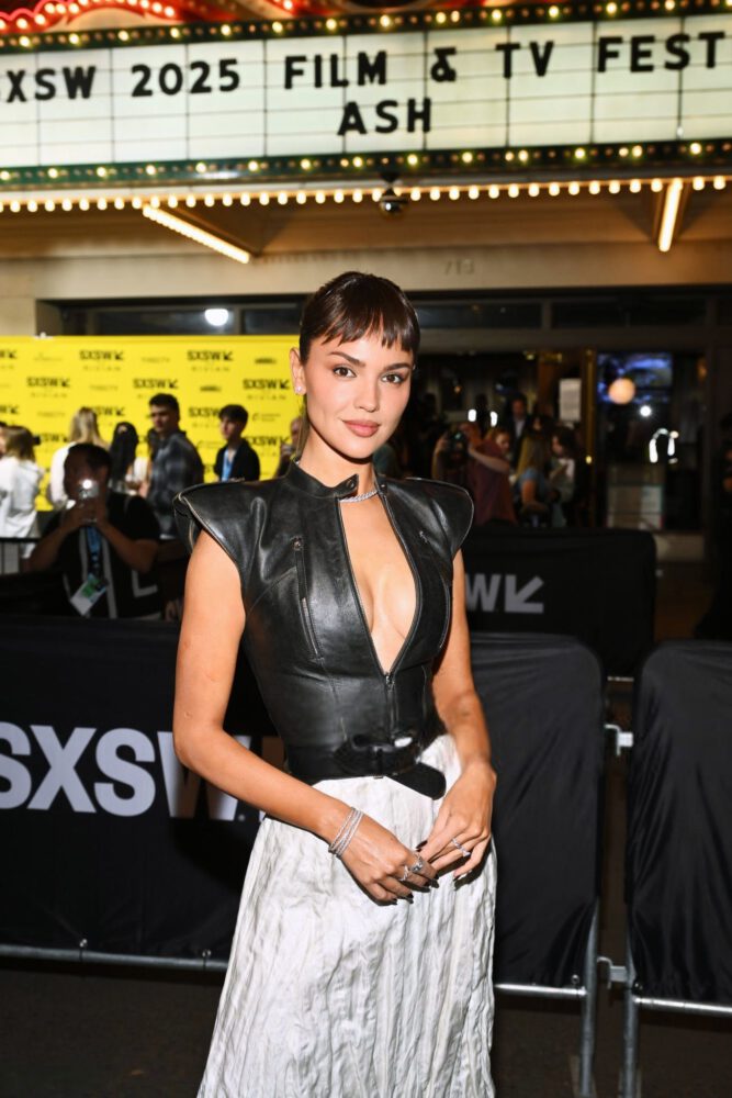 Eiza Gonzalez Cleavage Boobs Beauty Sxsw Premiere