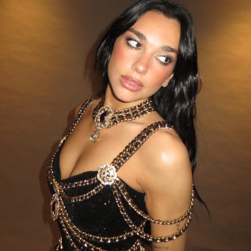 Dua Lipa Cleavage Booty Sexy