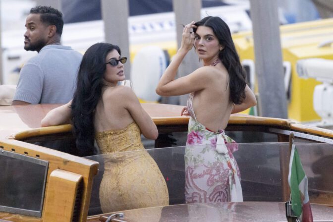 Kylie Jenner Booty Yellow Lace Kendall Sideboob Venice