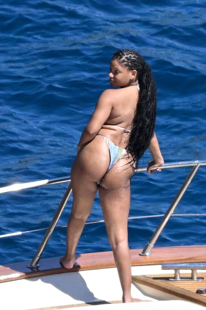 Halle Bailey Thong Slip Nip Slip Wardrobe Malfunction