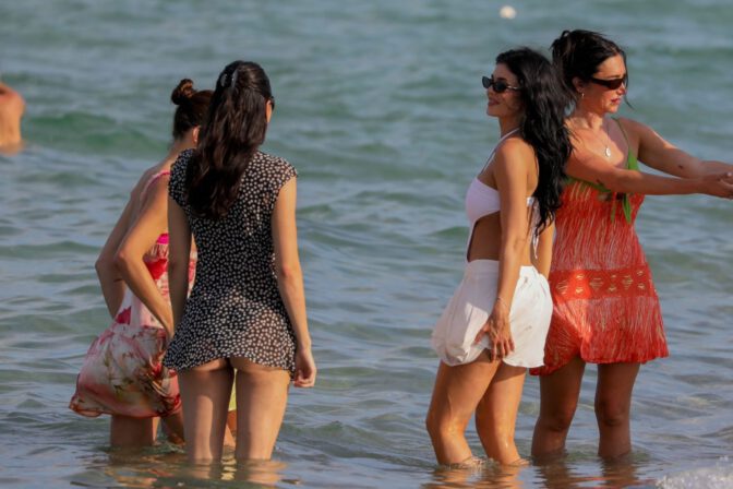 Kendall Jenner Wet Dress Booty Exposed Sttropez