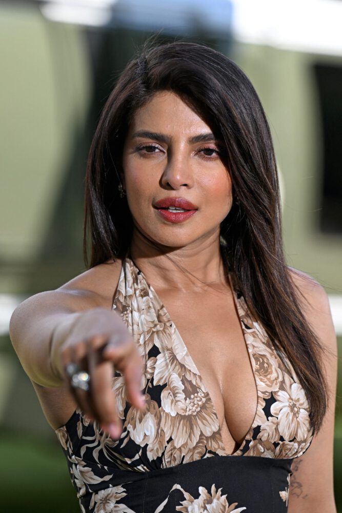 Priyanka Chopra Cleavage Tight Dress Heads Of State London