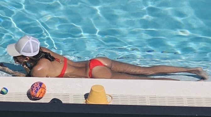 Soaking Wet & Smoking Hot — Jessica Alba’s Bikini Body Turns Heads in Miami
