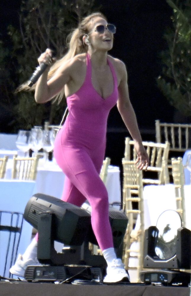 Jennifer Lopez Pink Catsuit Sardinia Rehearsal