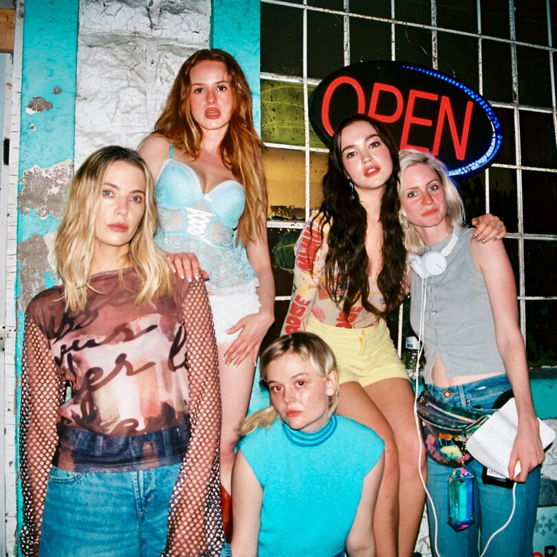 Pretty Babies Cast Bts Sexy