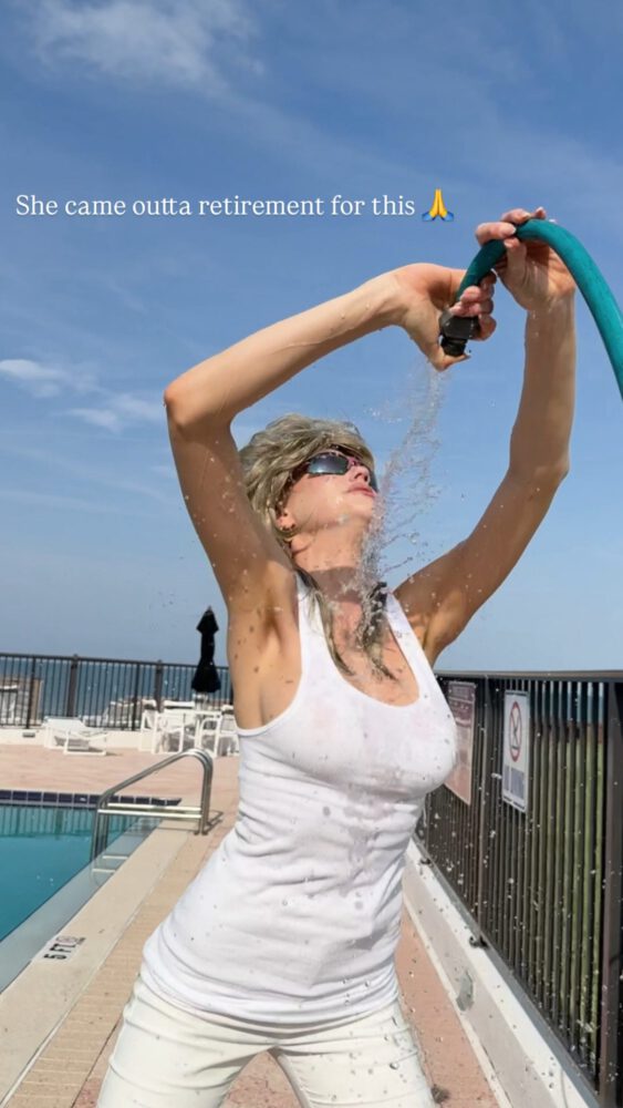 Charlotte Mckinney Sexy