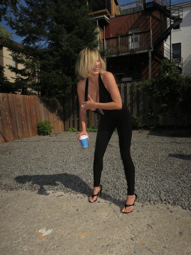 Caroline Vreeland Huge Breasts Braless Jumpsuit. Ig