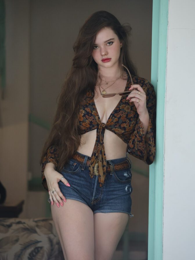 Isabella Ardley Cleavage Denim Shorts Boho Look
