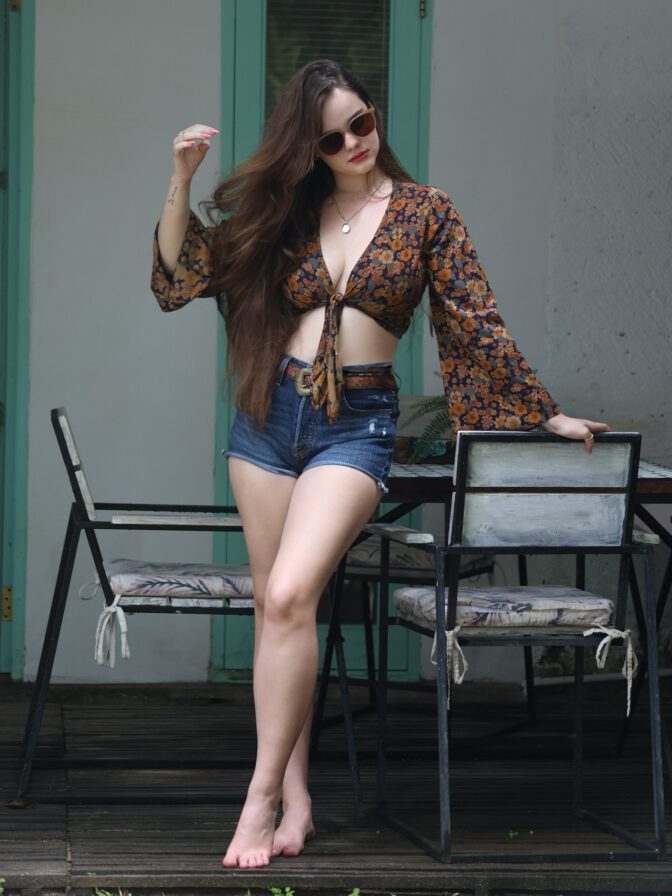 Isabella Ardley Cleavage Denim Shorts Boho Look