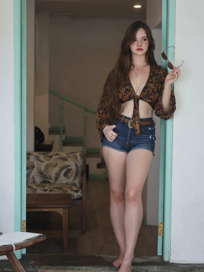 Isabella Ardley Cleavage Denim Shorts Boho Look