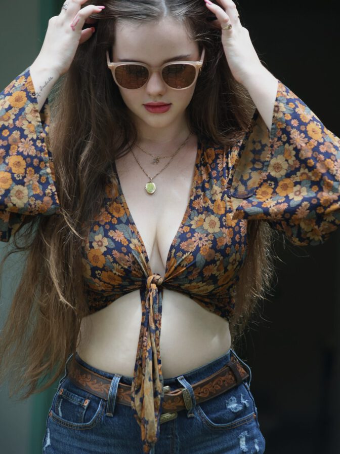 Isabella Ardley Cleavage Denim Shorts Boho Look
