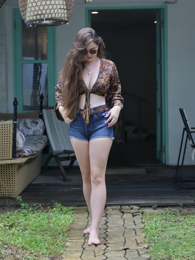 Isabella Ardley Cleavage Denim Shorts Boho Look