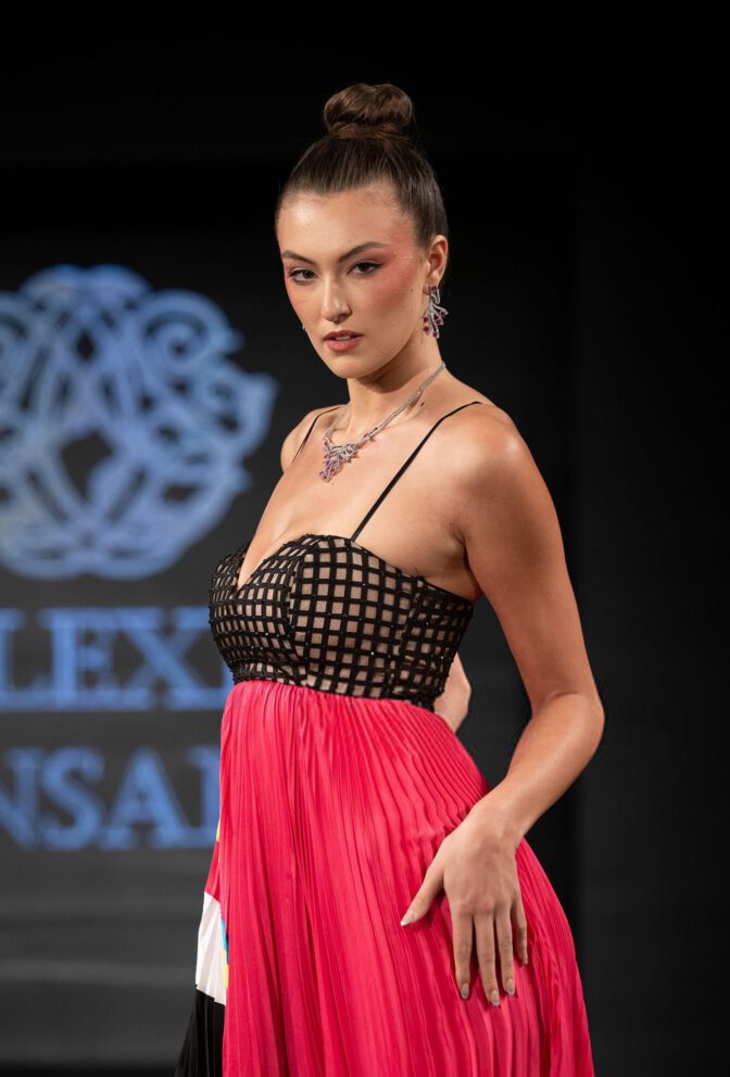 Rachel Pizzolato Art Hearts Fashion Show