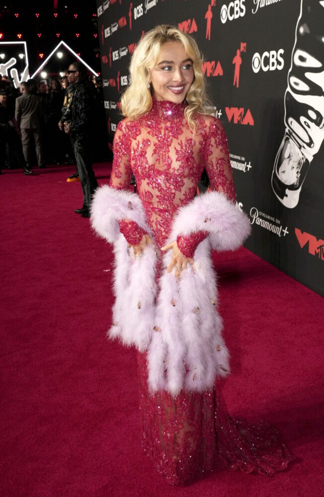 Sabrina Carpenter Sexy Dress Vmas