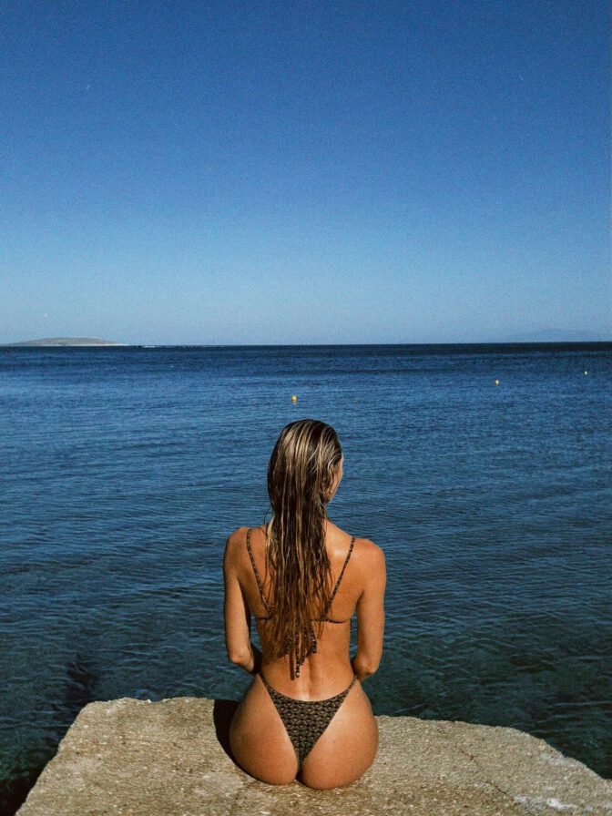 Candice Swanepoel Bikini Ass