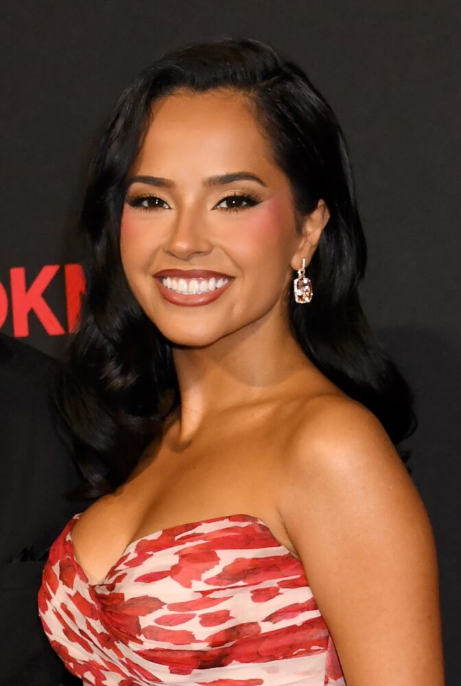 Becky G Dkms Gala Nyc Cleavage Legs Sexy