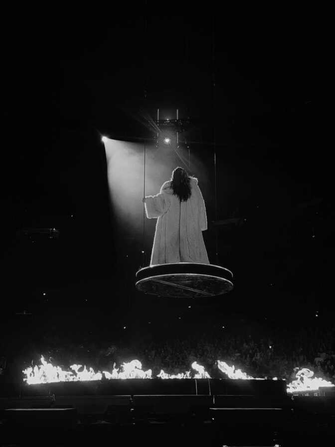 Dua Lipa Gold Corset Fishnets Booty Radical Optimism Tour San Francisco