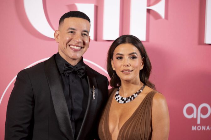 Eva Longoria Cleavage Nude Gown Global Gift Gala