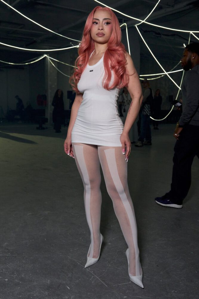 Ice Spice Vetements Paris Fashion Week Sexy Curves