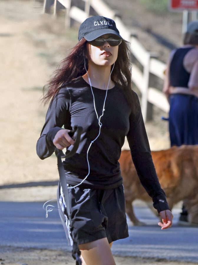 Jenna Ortega Braless Legs Runyon Canyon La Hike