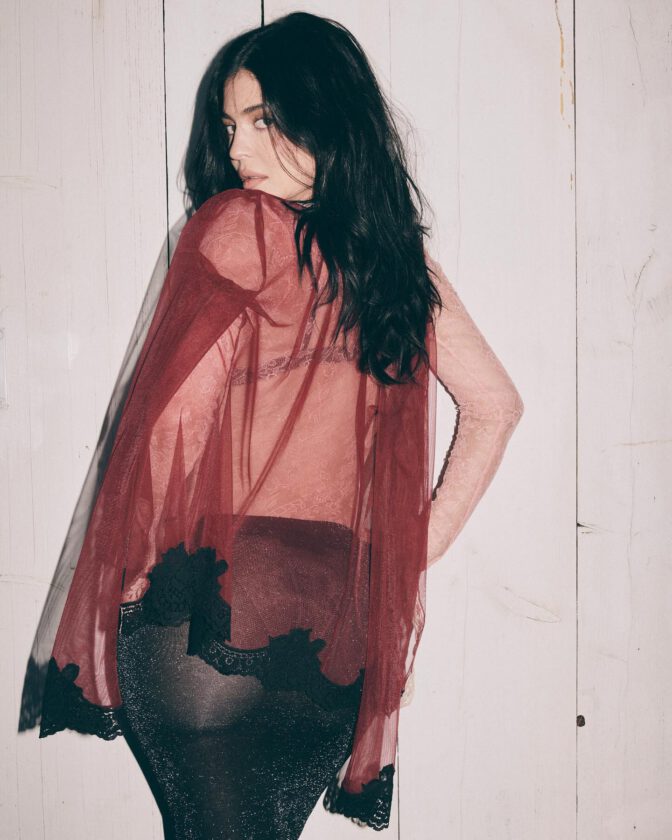 Kylie Jenner Nsfw Ass Sheer Skirt Lace Bra Exposed