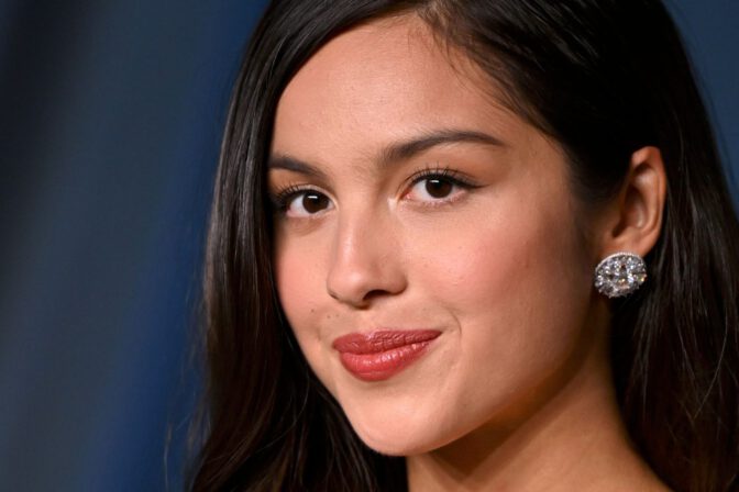 Olivia Rodrigo Cleavage Sexy Academy Museum Gala