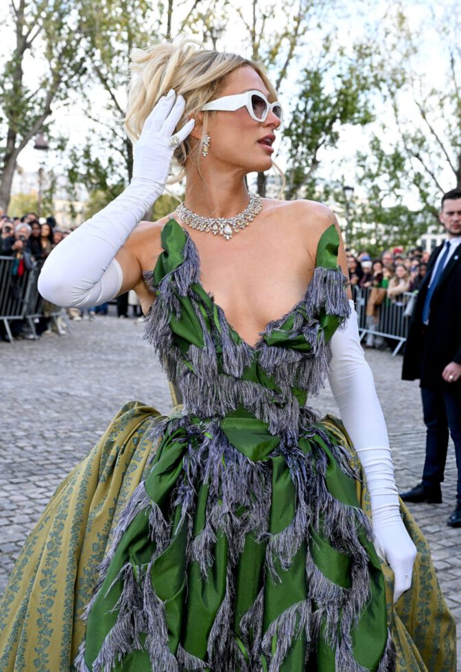 Paris Hilton Cleavage Gown Paris Fashion Week