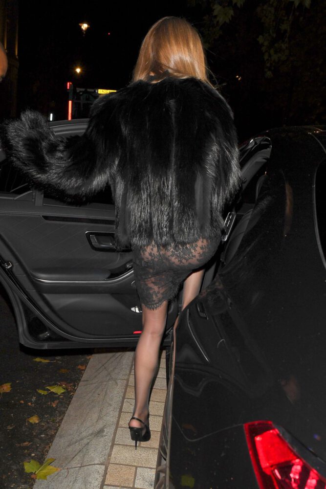 Rosie Huntington Whiteley Ass Exposed See Through Skirt London