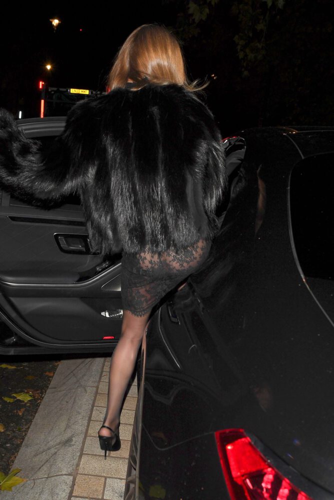 Rosie Huntington Whiteley Ass Exposed See Through Skirt London