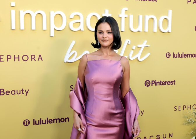 Selena Gomez Sexy Satin Mini Legs Rare Impact Fund