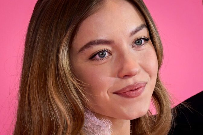 Sydney Sweeney Busty Pink Corset Bfi Red Carpet Sexy