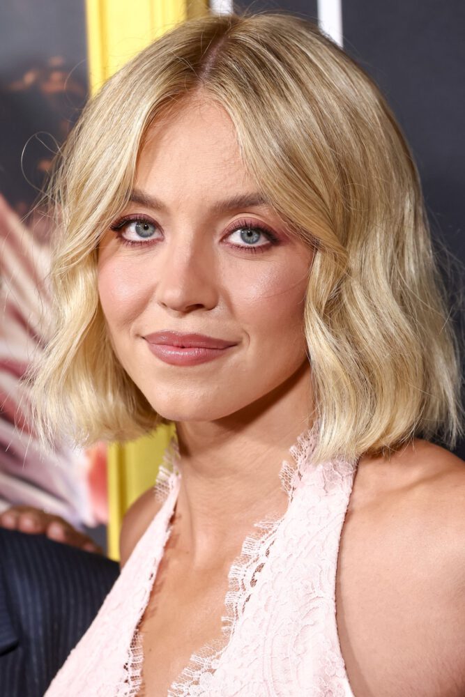 Sydney Sweeney Christy Premiere Big Boobs Cleavage Red Carpet