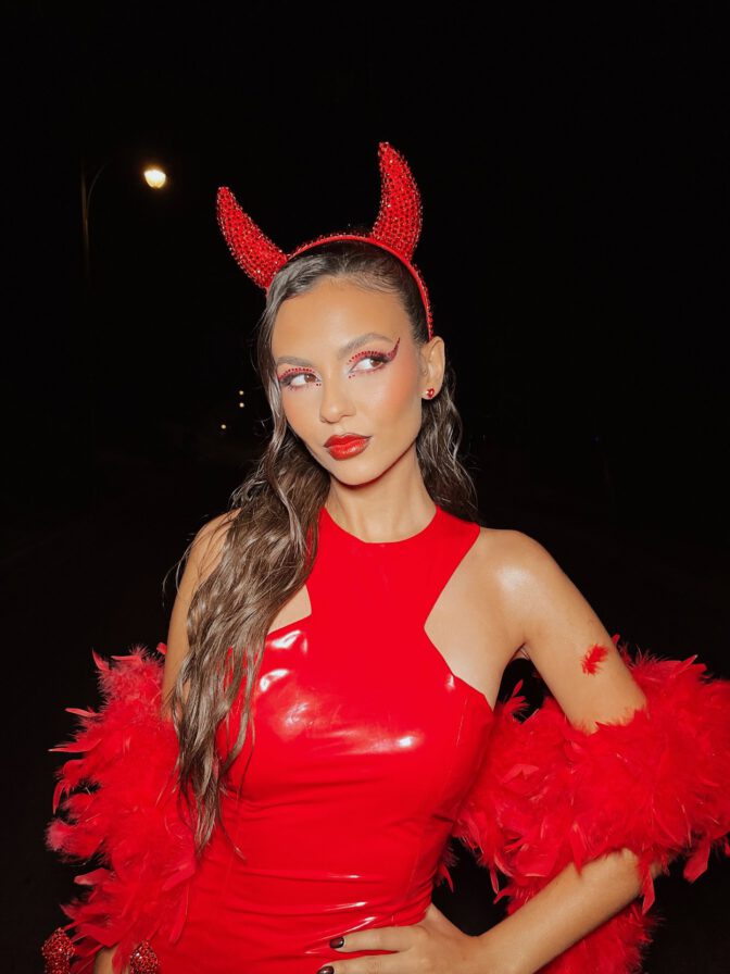 Victoria Justice Devil Costume Latex Fishnets Halloween