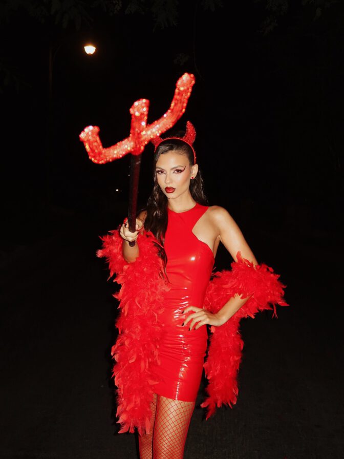 Victoria Justice Devil Costume Latex Fishnets Halloween
