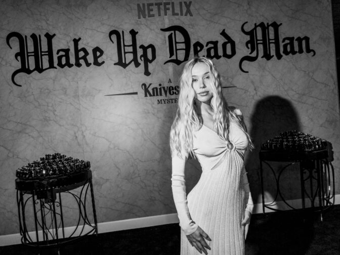 Alexis Ren Sexy Cutout Dress Knives Out Premiere Los Angeles