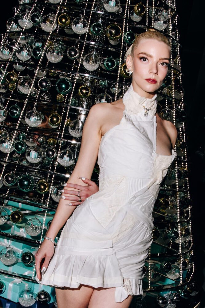 Anya Taylor Joy Exposed Bare Ass Thong Tiffany Holiday