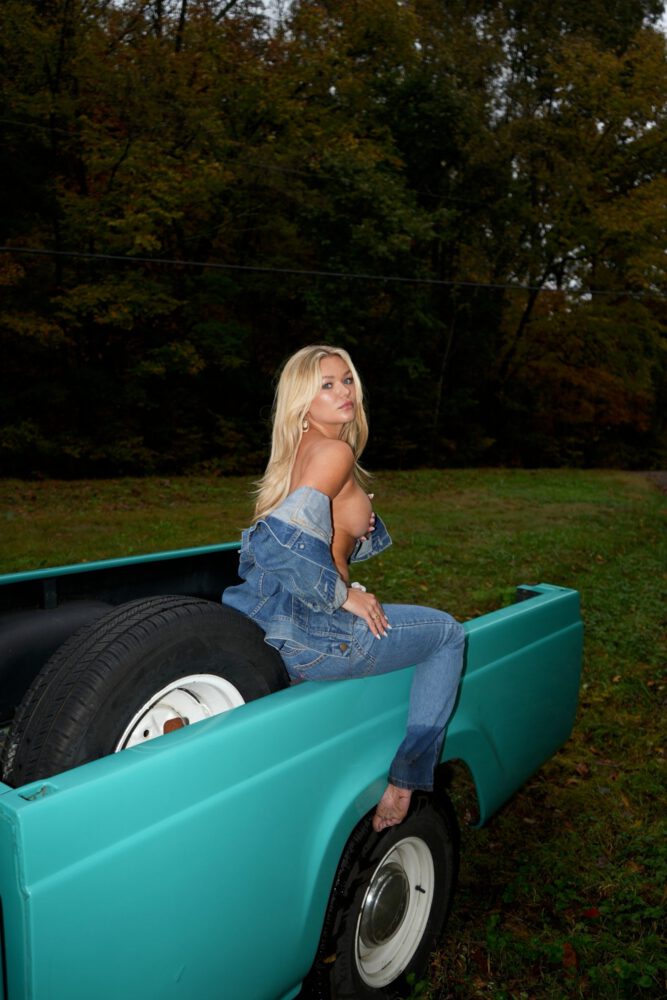 Katie Sigmond Sexy Booty Casius Jones Shoot