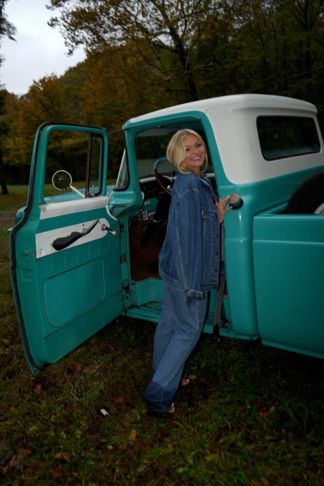 Katie Sigmond Sexy Booty Casius Jones Shoot