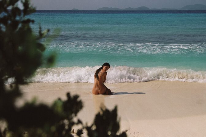 Kendall Jenner Nude Beach Uncensored Bare Ass